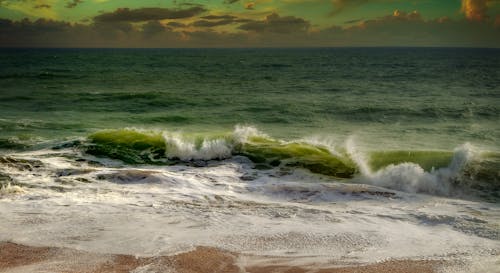 Gratis stockfoto met botsen, gebied met water, golven