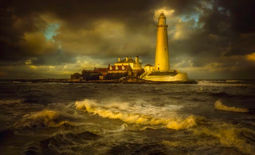 White Lighthouse Under the Gray Clouds 