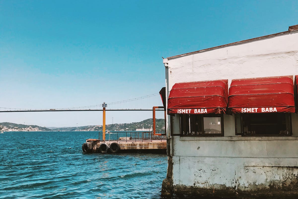 ChatGPT 年終回顧功能如何重塑 2025 年 AI 個人化體驗?深度剖析 OpenAI 的 Spotify Wrapped 式創新 ChatGPT 年終回顧功能如何重塑 2025 年 AI 個人化體驗?深度剖析 OpenAI 的 Spotify Wrapped 式創新