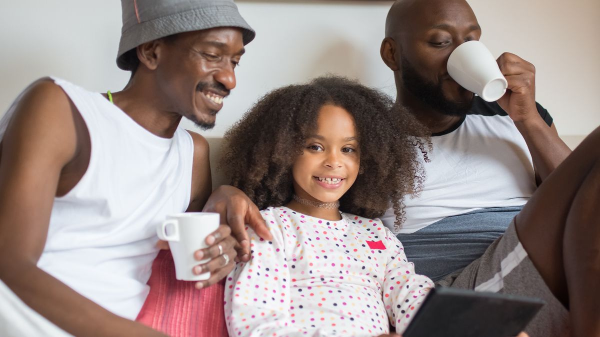 Limiter les écrans avant 6 ans sans conflits : pacte familial plutôt que règles impossibles