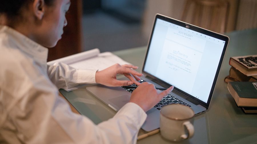 Working From Home: The Real Tradeoffs Nobody Advertises