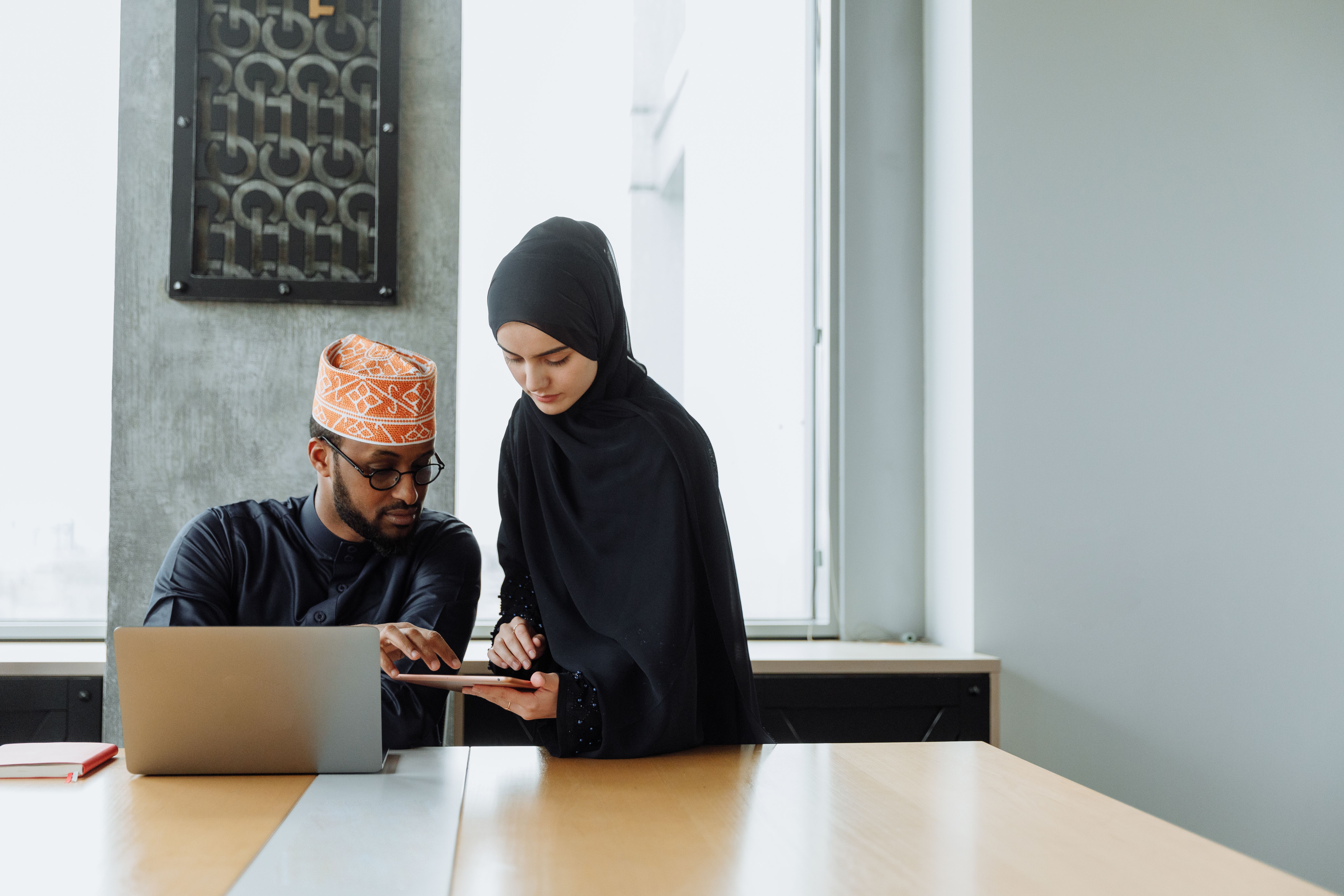 Muslim Professional Man Photos, Download The BEST Free Muslim ...