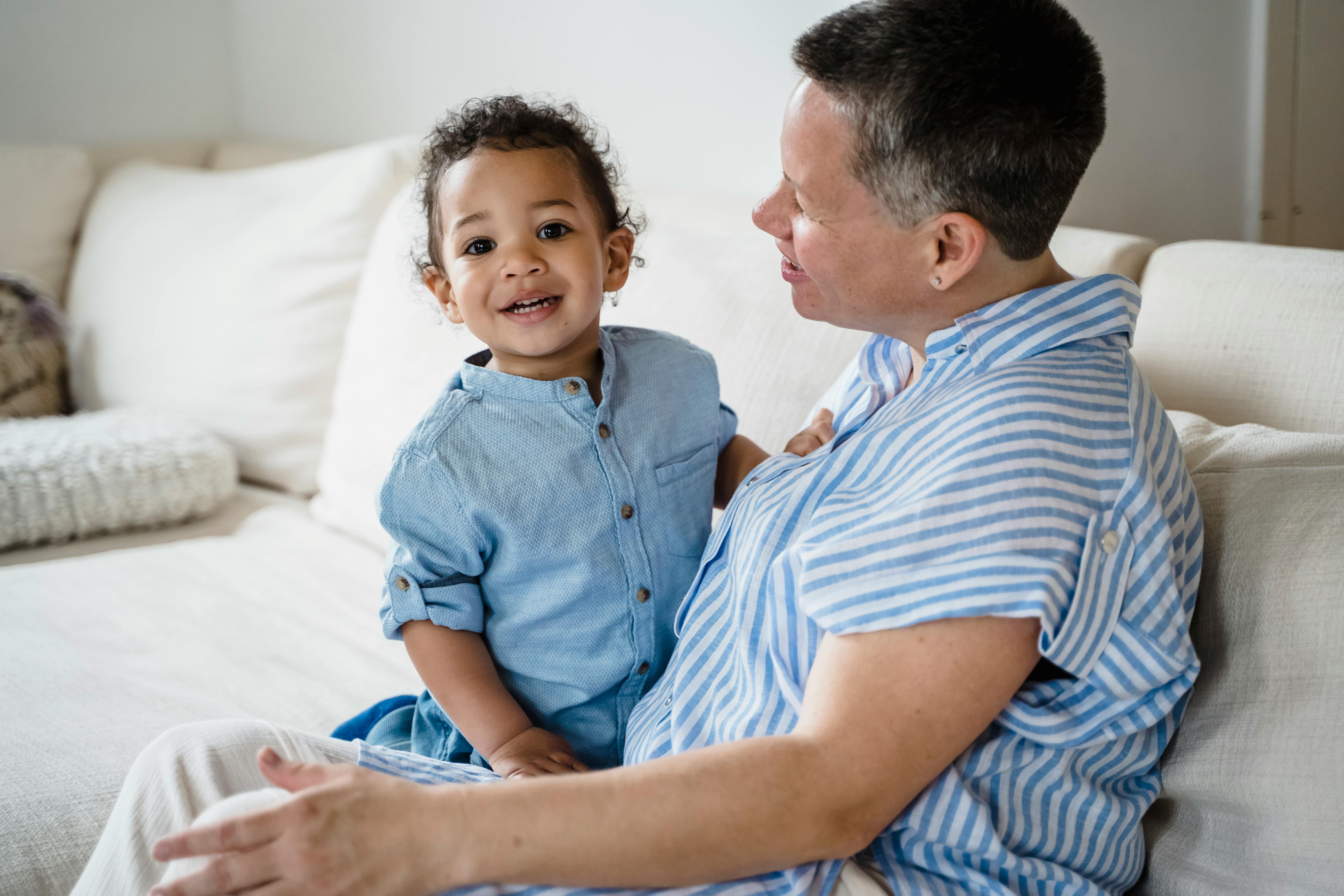 real estate buy sell rent real estate buy sell agreement template — Photo by George Pak on Pexels