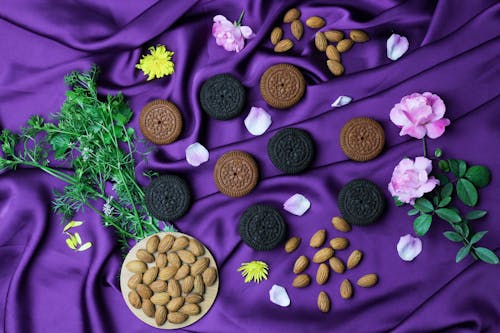 Foto profissional grátis de alimento, amêndoas, biscoitos