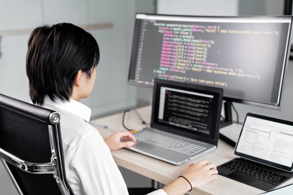 Growth Strategies for Solo Developers