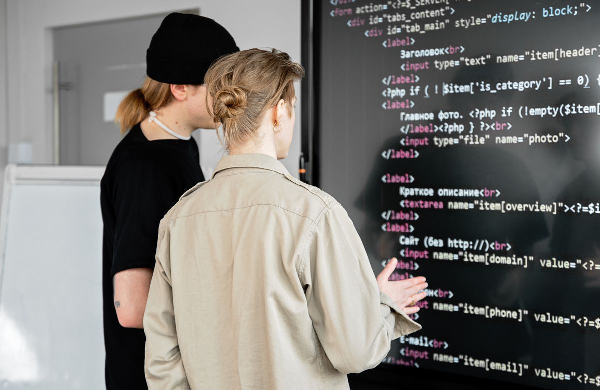 A working session at a whiteboard