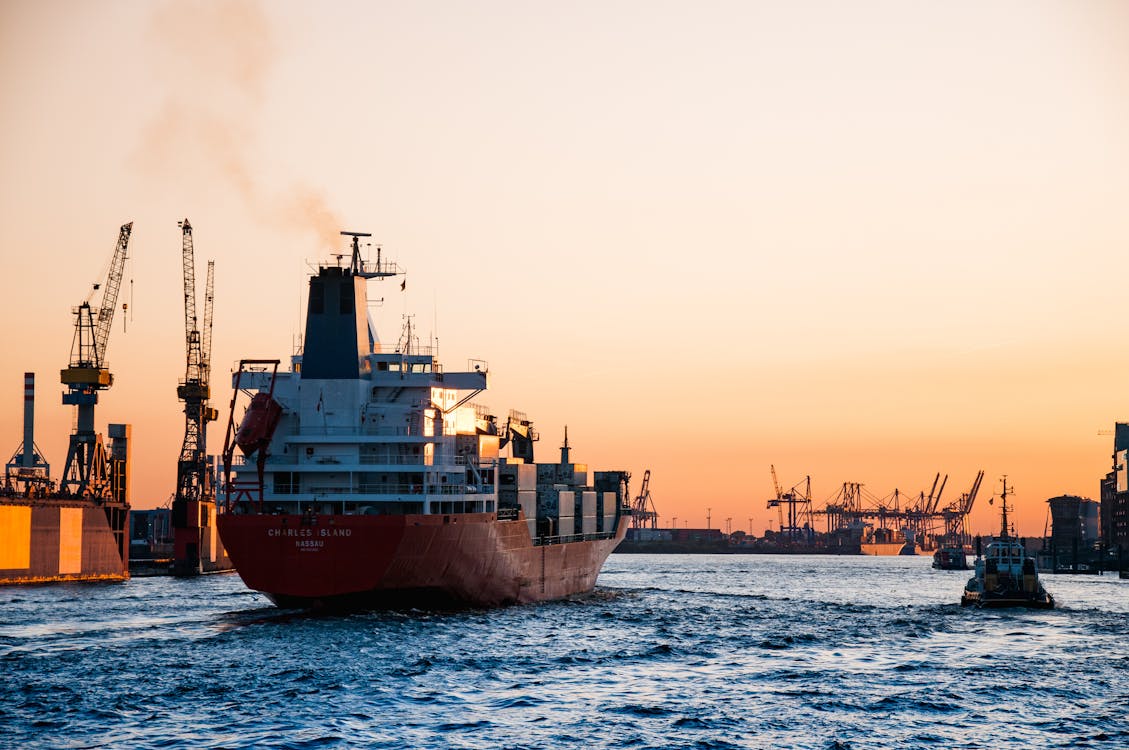 Maestría de gestión transporte marítimo en línea