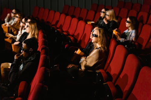 Kostenloses Stock Foto zu 3d-brille, essen, gucken