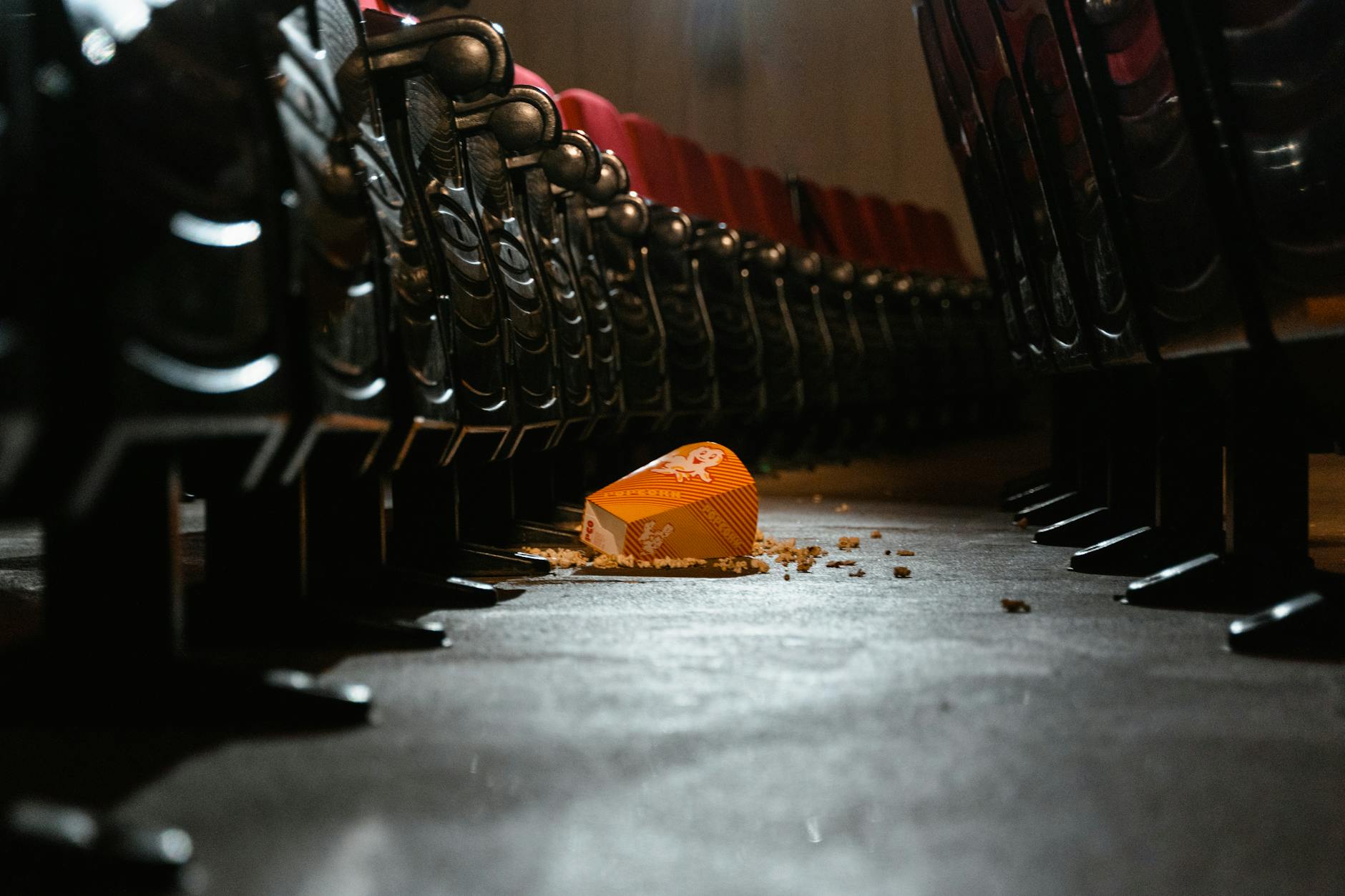 Guía Completa para la Limpieza de Derrames en Almacenes: Procedimiento Efectivo