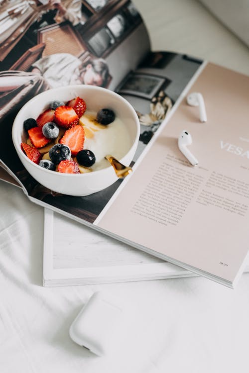 Free stock photo of bed, blueberry, breakfast