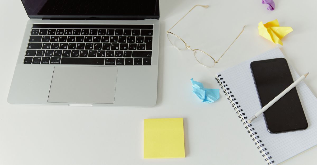 I Gave AI Assistants Control of My Workday for 30 Days. Here's What Happened