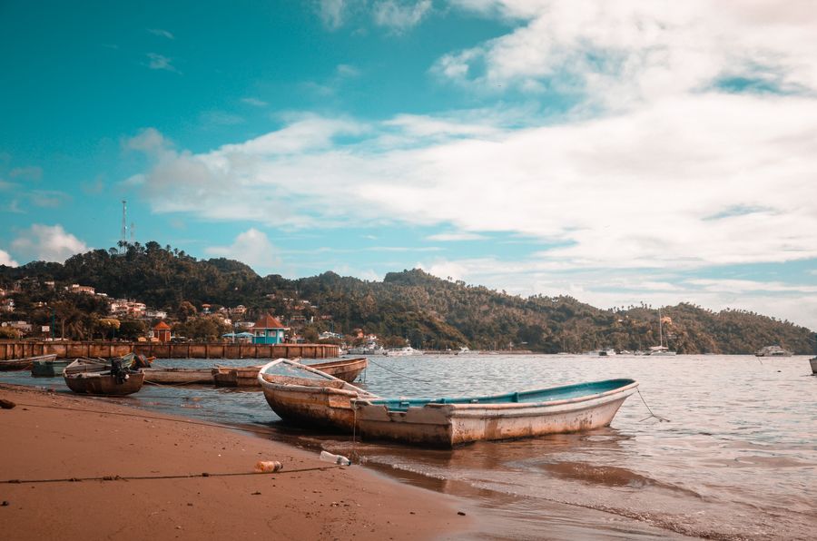 Wooden boats on the shore in Samaná