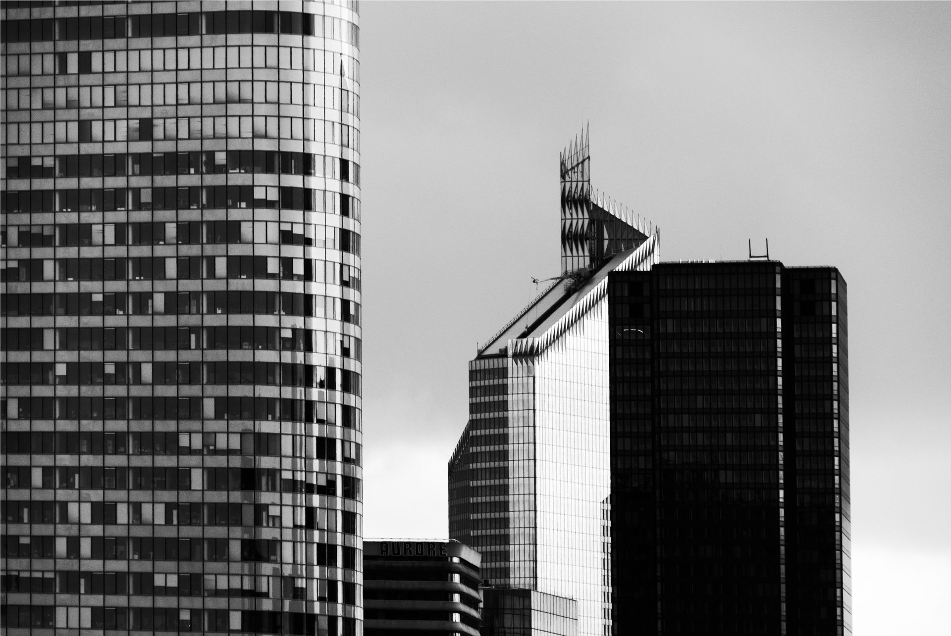 Gratte-ciel moderne à Puteaux, proche de Boulogne-Billancourt
