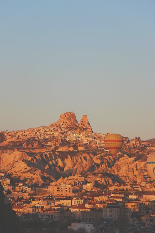 Fotobanka s bezplatnými fotkami na tému cappadocia, hora, kopec