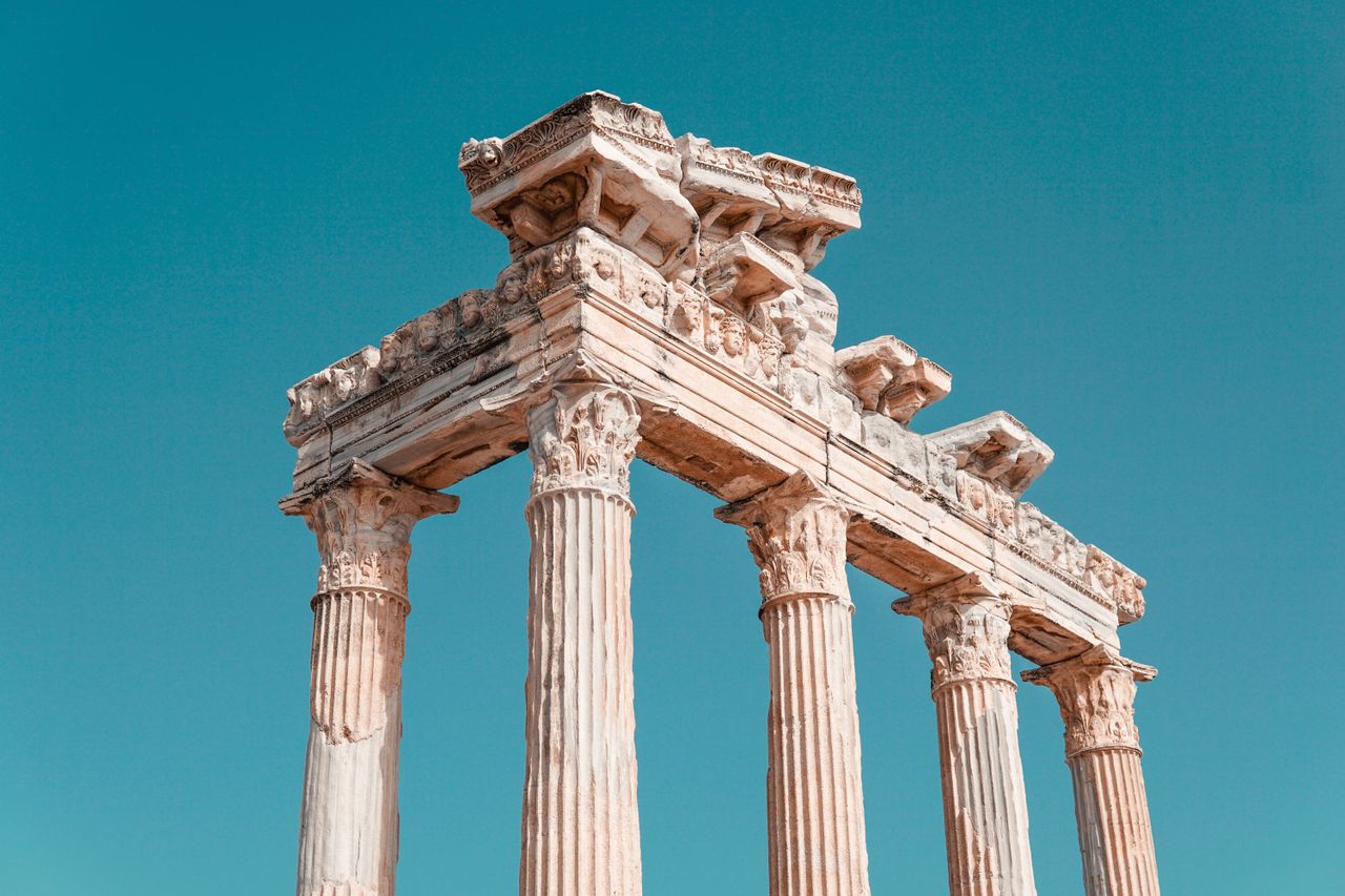 Sagalassos antik kenti dağ manzarası ve kalıntılar