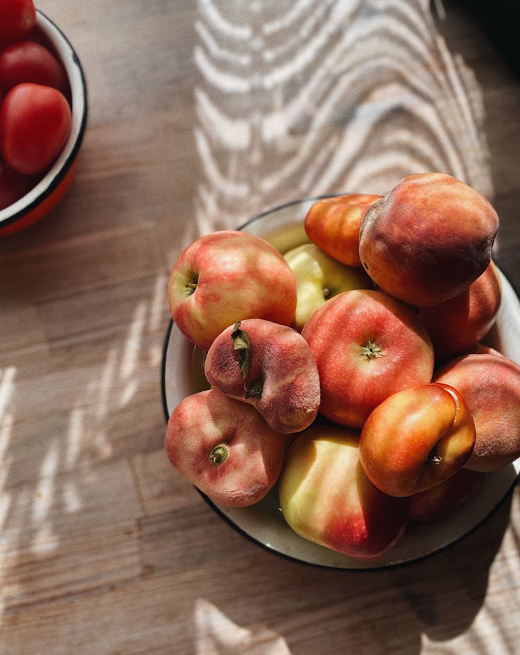 Red Apples In A Bowl