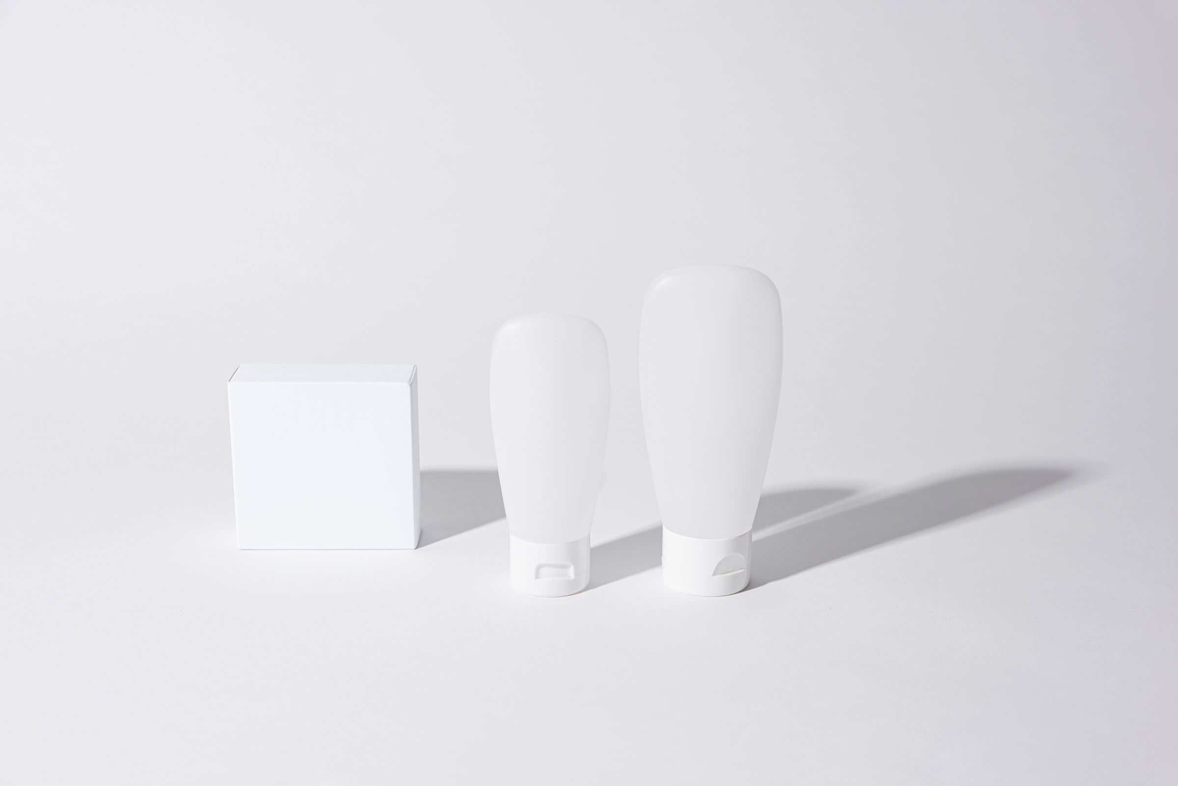 Cosmetic packaging