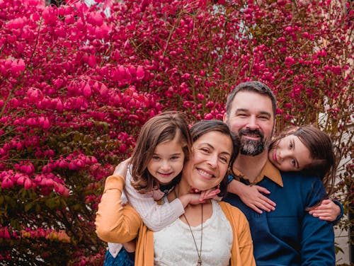 adam, aile, beraber içeren Ücretsiz stok fotoğraf