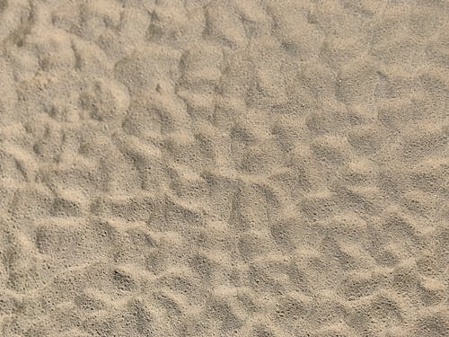 Patterns Formed on the Sand