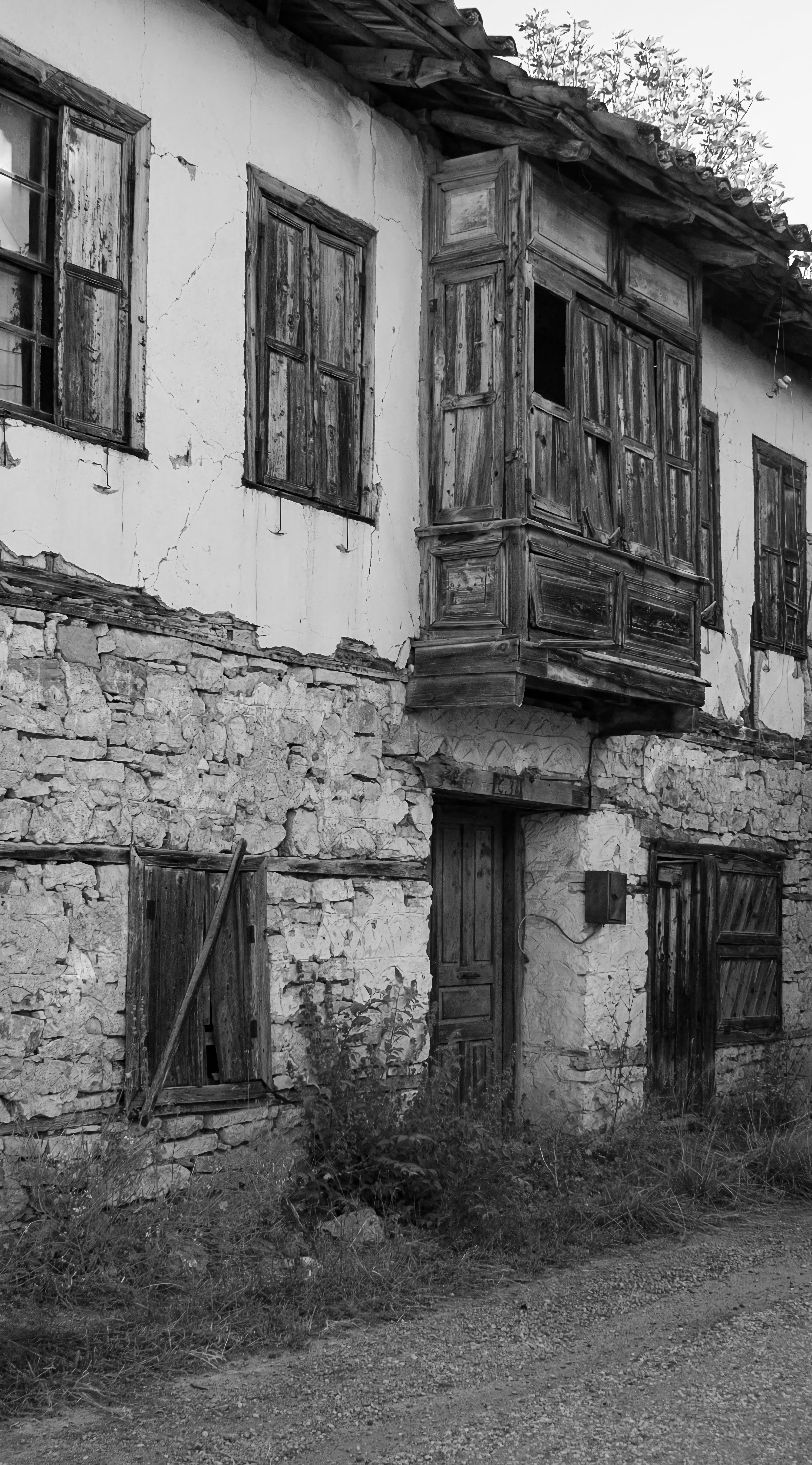 A Grayscale of an Unfinished Building · Free Stock Photo