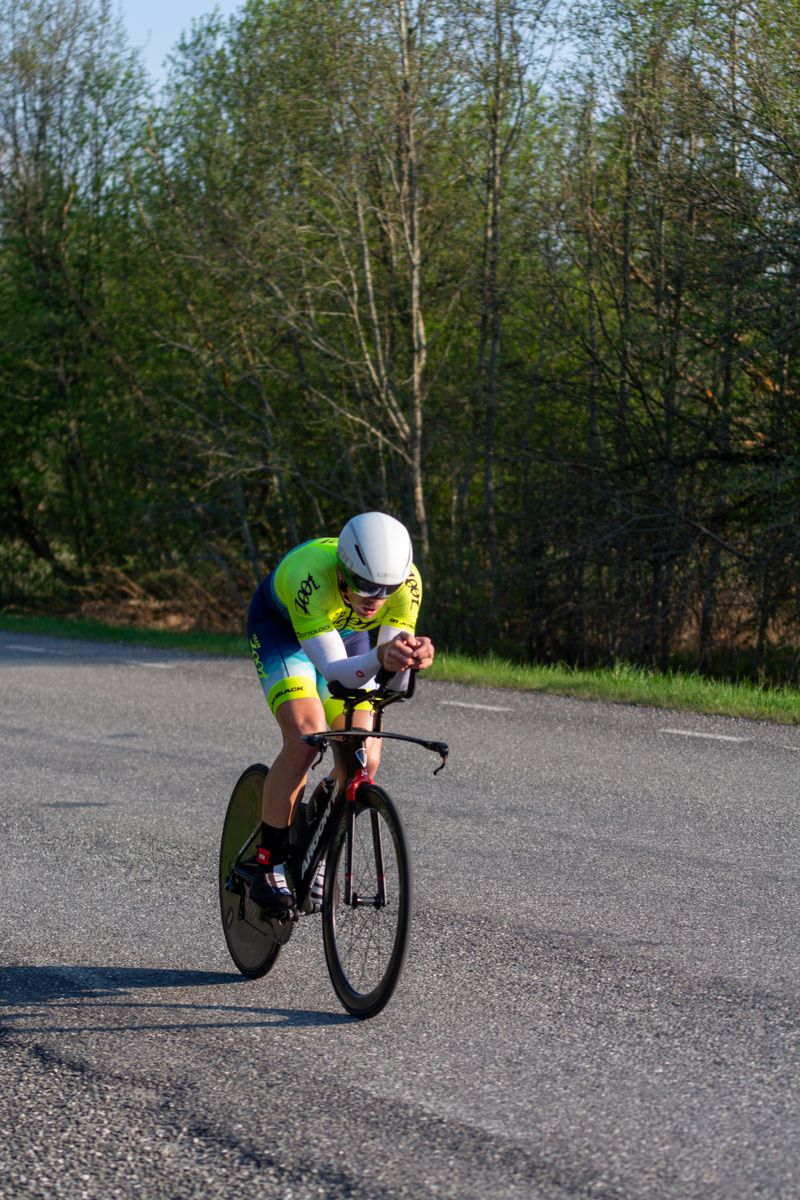 Aerox Carbon Cockpit