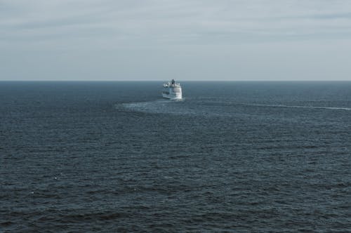 Photos gratuites de bateau, bateau de croisière, eau