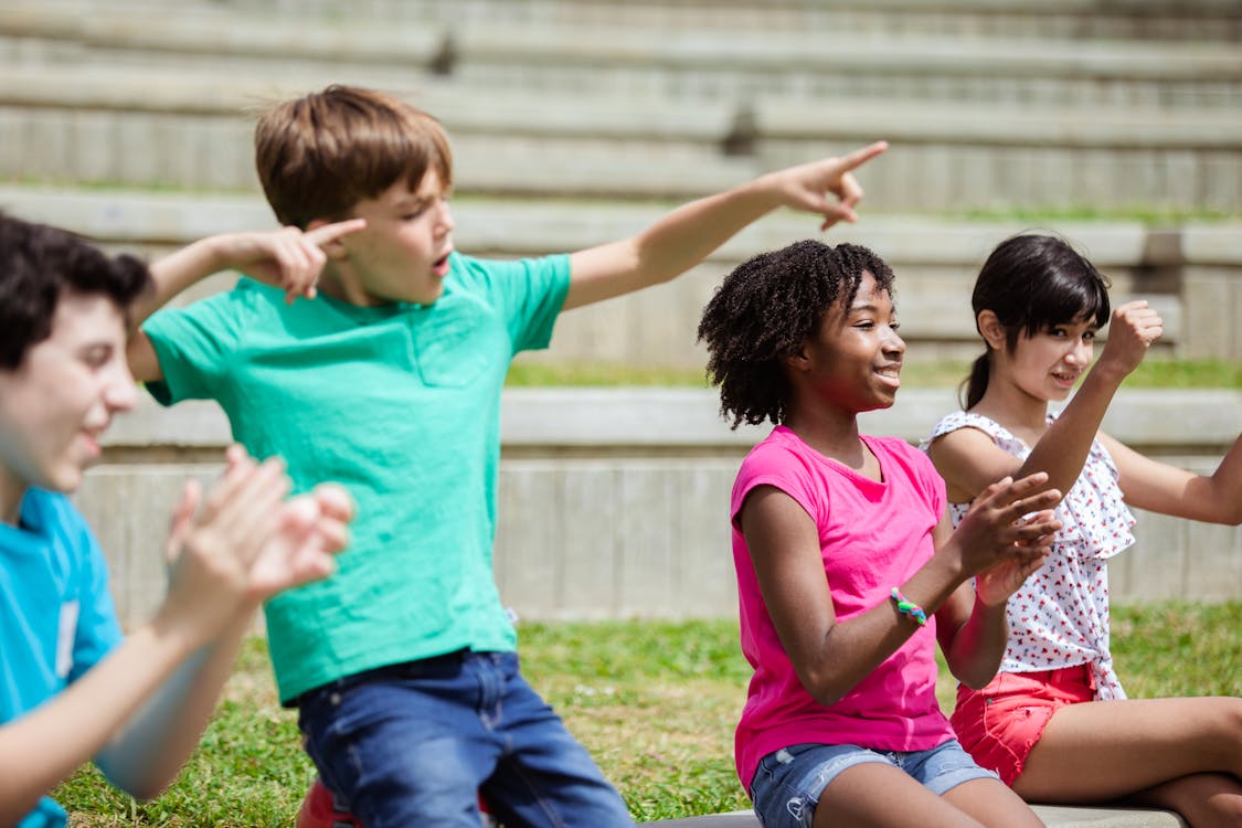 Free Children Cheering and Clapping  Stock Photo