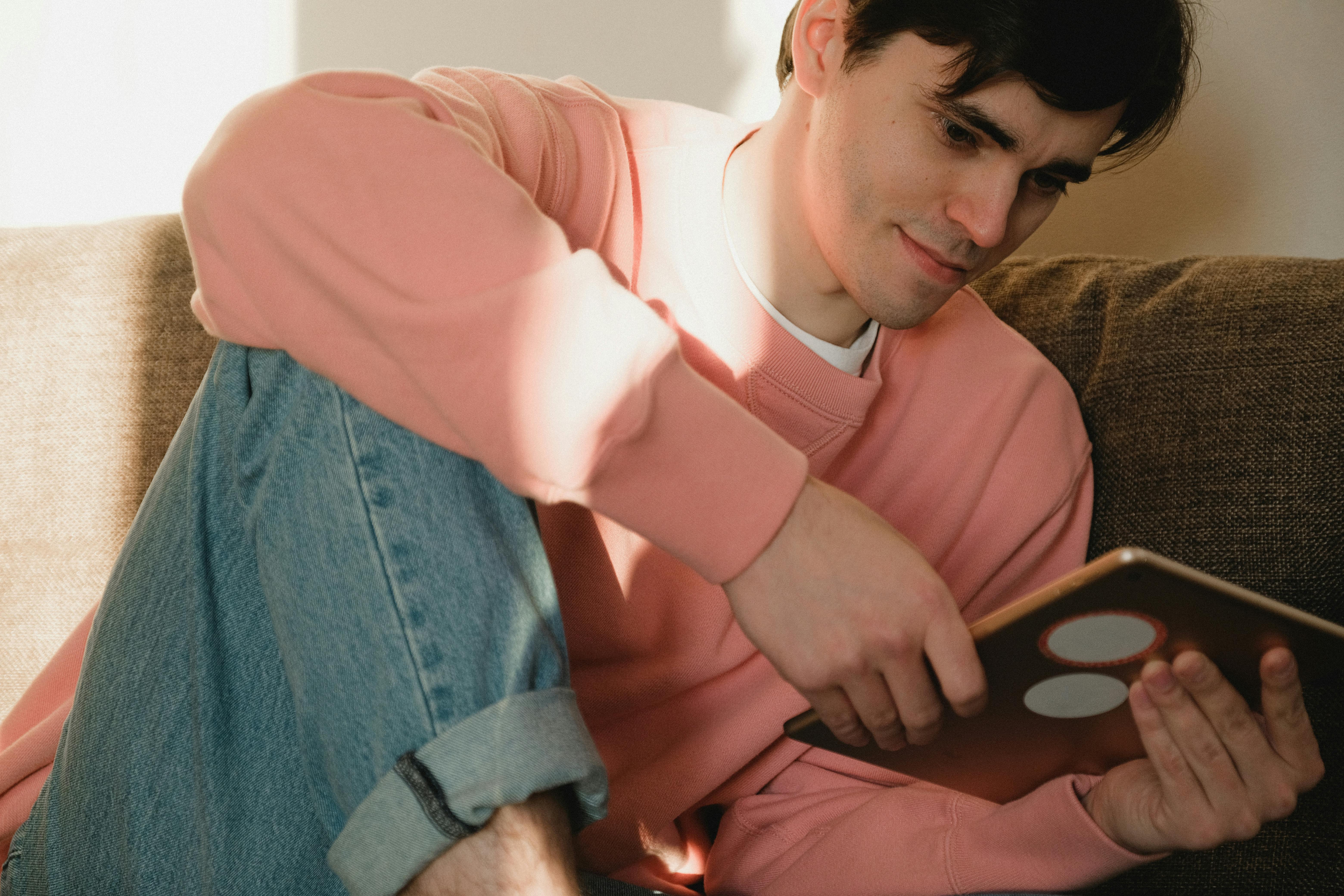 Study Finds Digital Therapy App Improves Student Mental Health | Newswise — Photo by SHVETS production on Pexels