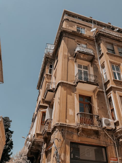 Kostenloses Stock Foto zu apartments, architektur, aufnahme von unten