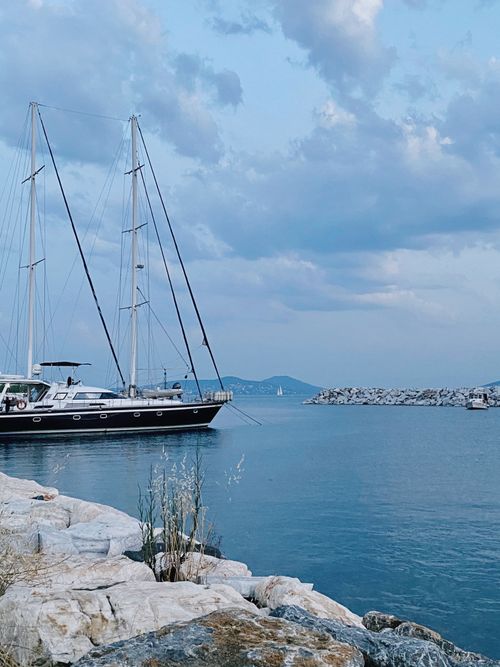 Free A peaceful scene of a sailboat at Maltepe Harbor in Istanbul, Turkey. Stock Photo