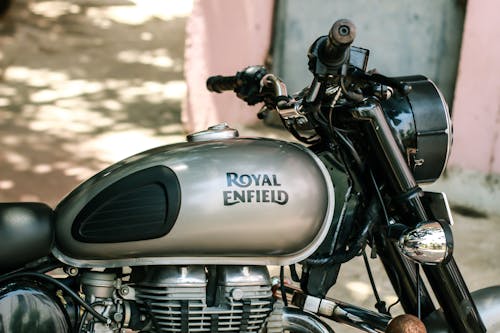 Free Royal Enfield Motorcycle in Close Up Photography Stock Photo