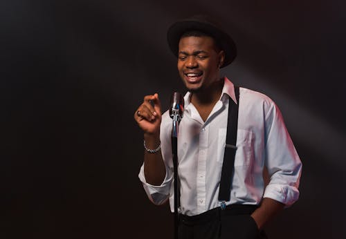 Ingyenes stockfotó afro-amerikai férfi, előadó, énekes témában