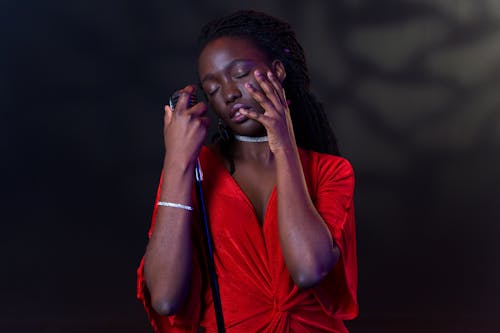 Gratis stockfoto met Afro-Amerikaanse vrouw, artiest, concert