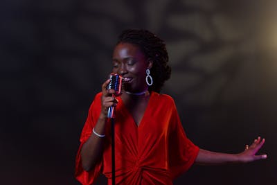 "Glennis Grace Arrested, Fans Wonder if Talent Show Magic Will Return!"