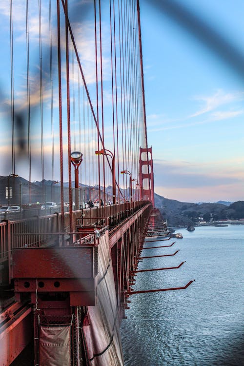 Fotobanka s bezplatnými fotkami na tému Golden Gate Bridge, oceľový mostík, oceľových nosníkov