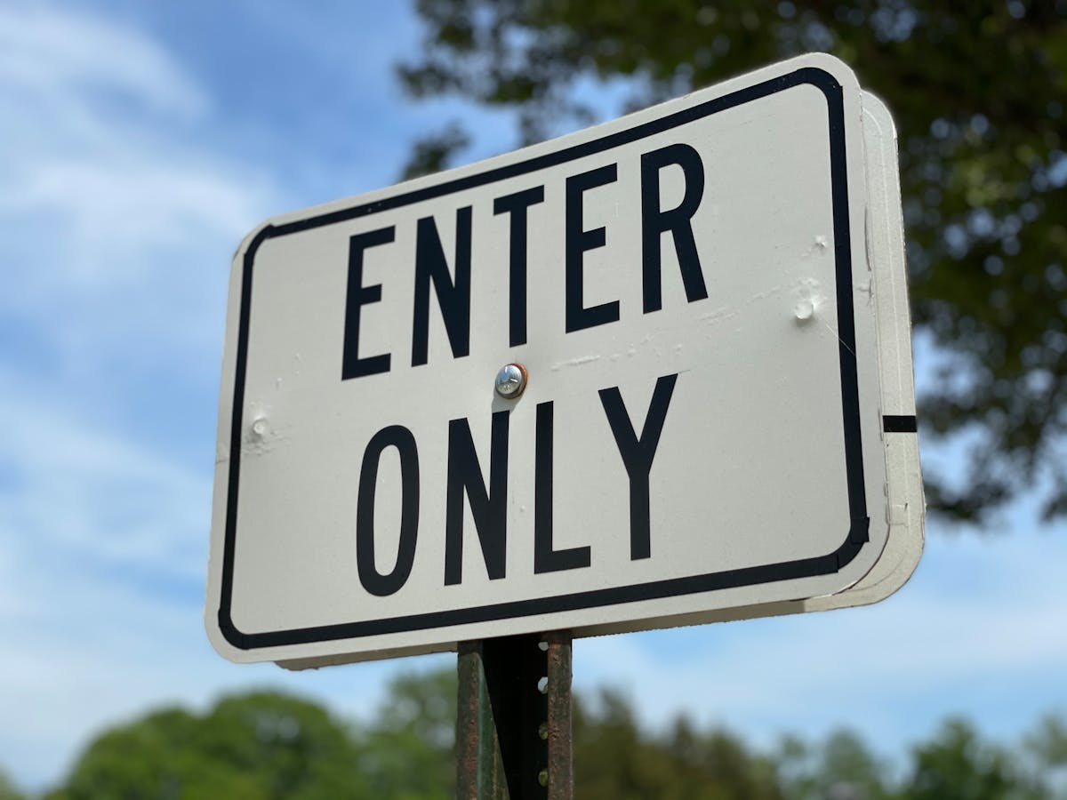 OpenAI's Pentagon Deal Sparks Controversy and Resignations