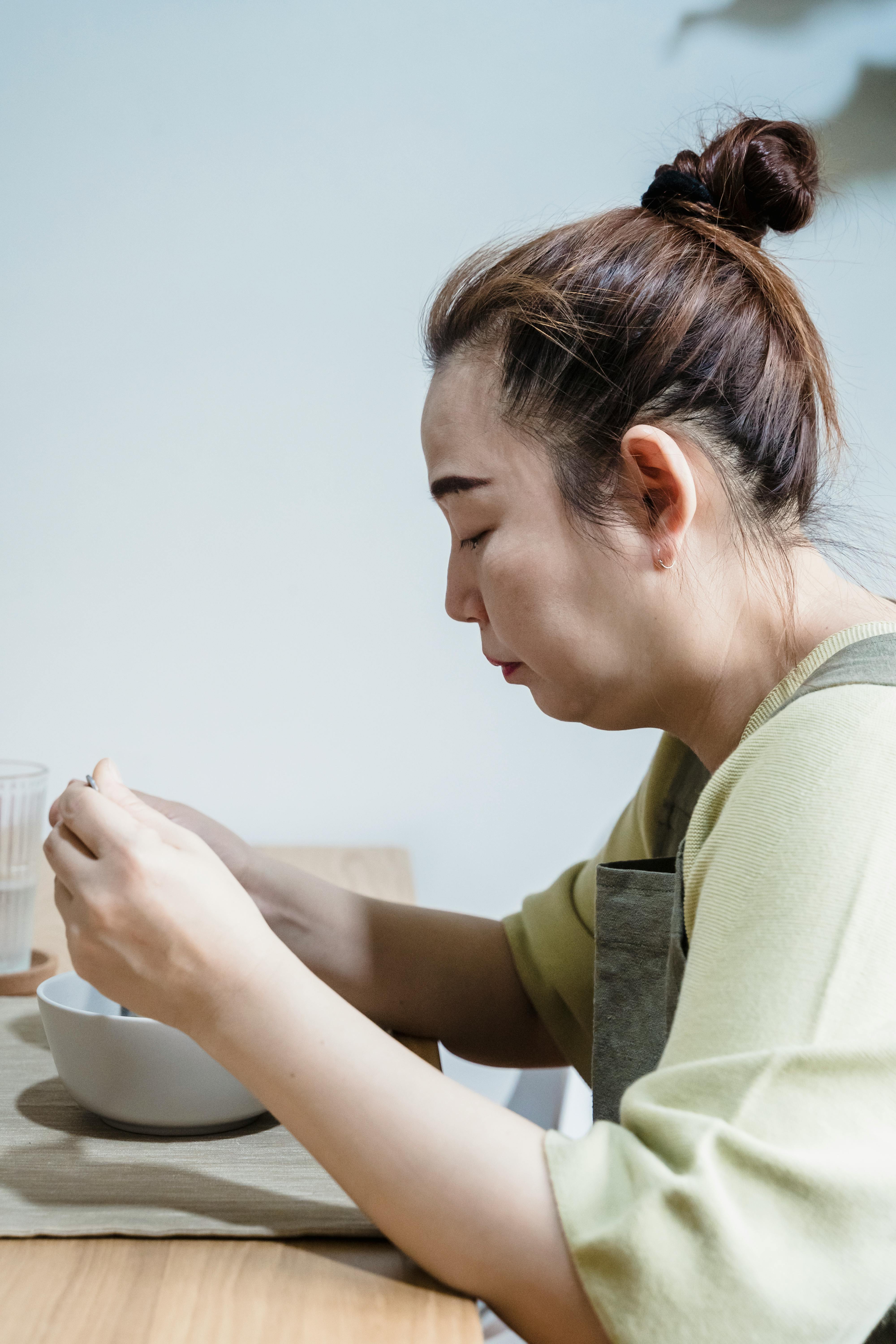 What are the side effects of eating cucumber?