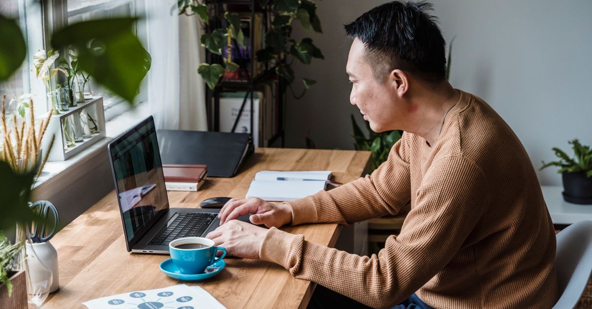 Essential Tips for New Bloggers: Launching Your Journey