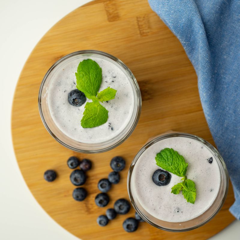Blueberry Lemon Overnight Shake