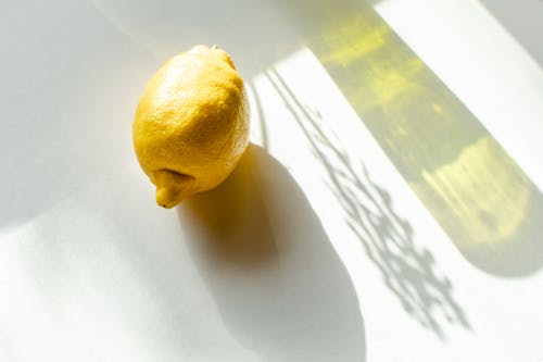 Close-Up Photo of a Lemon