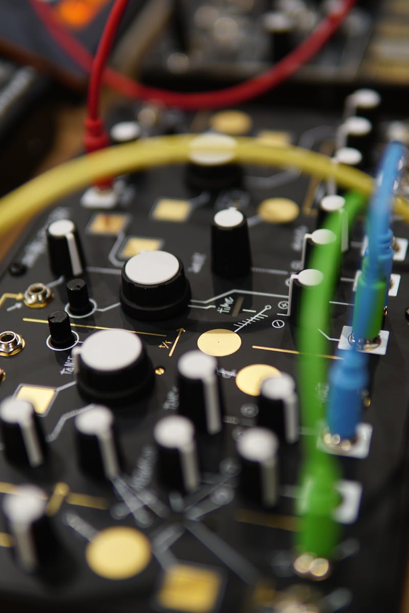 Sound Engineering Tutorials From Sound On Sound -- Technique - Getting A Produced Sound