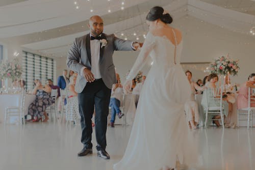 Foto profissional grátis de celebração, dança, festa de casamento