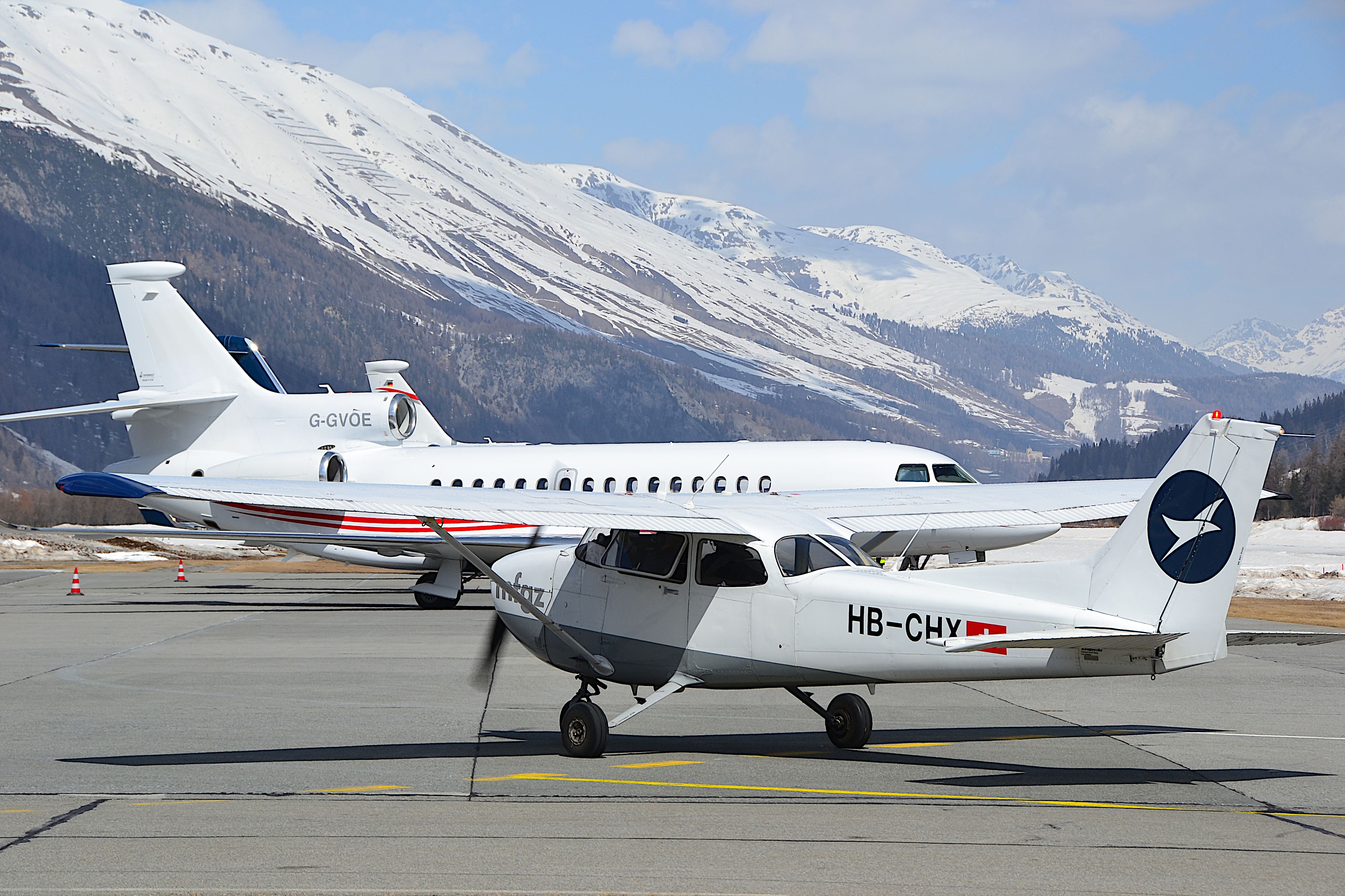 Sion Airport (LSGS), Sion — private jet cleaning