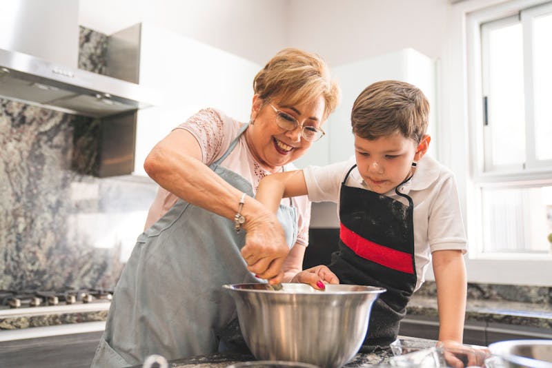 Healthy snacks to bake with your kids