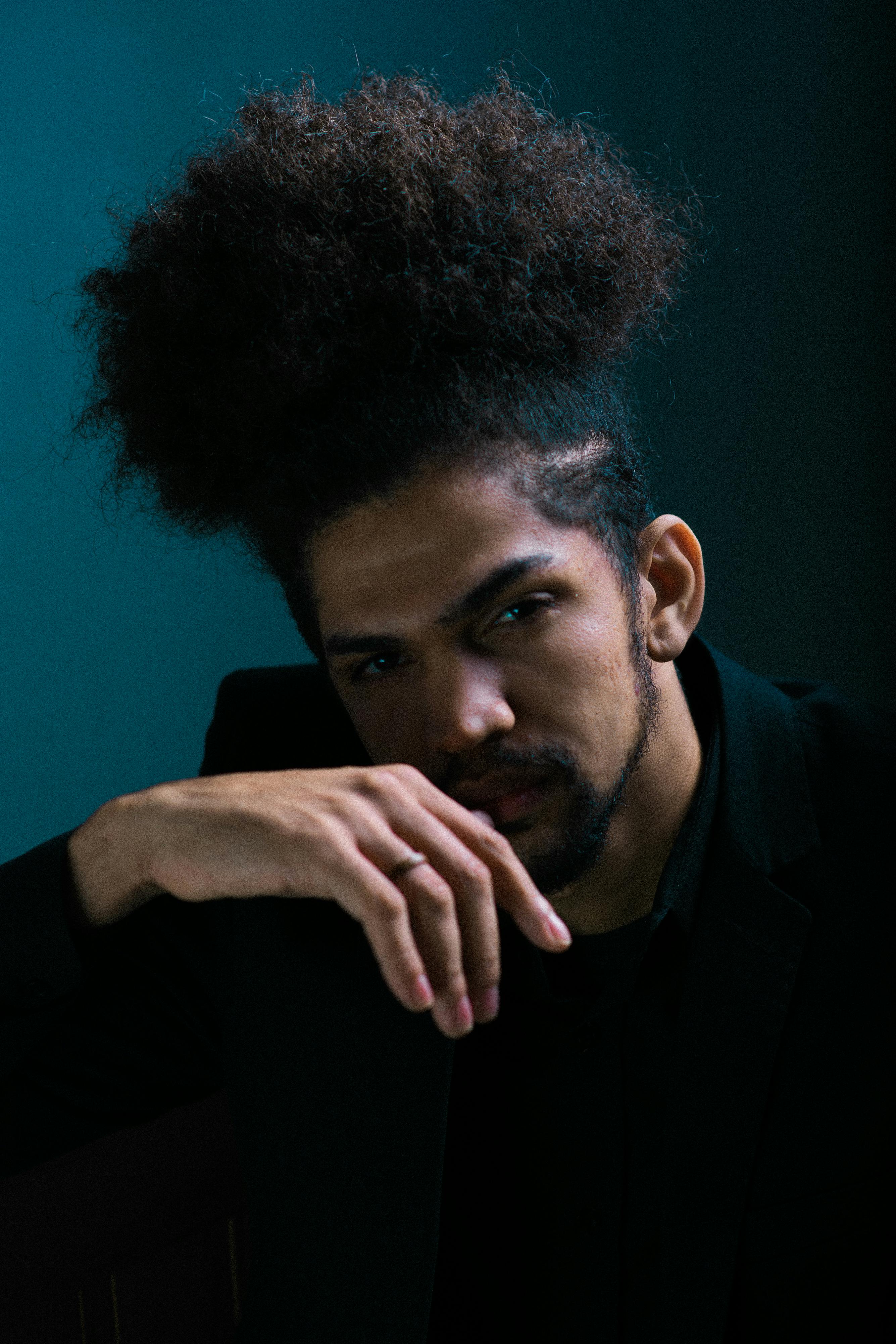 man-in-black-suit-jacket-free-stock-photo