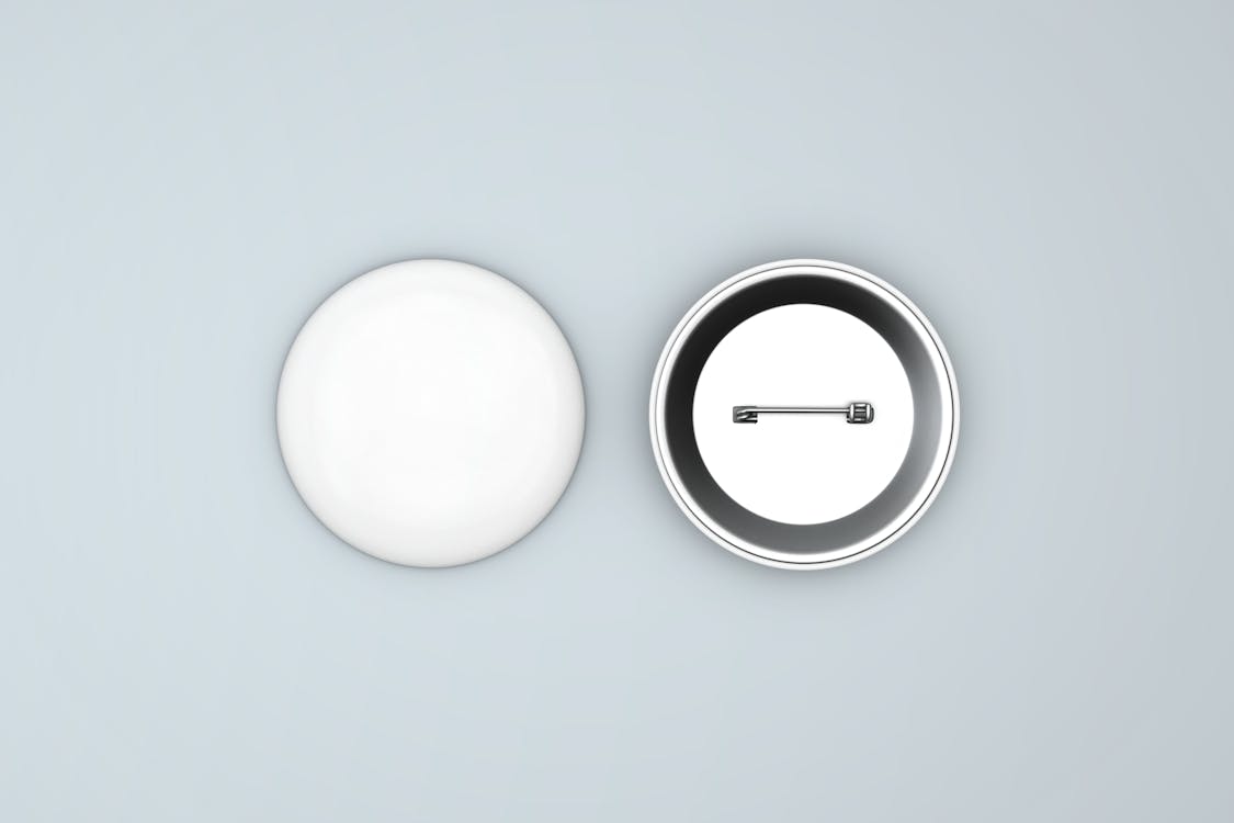 Close-Up Shot of Pin-Back Buttons · Free Stock Photo
