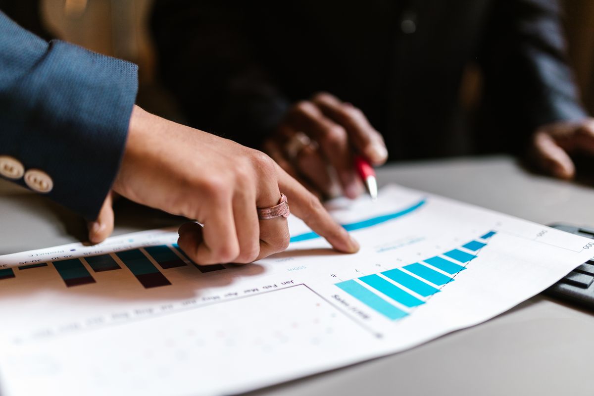 Buffett Indicator Hits Record High: What This Means for Crypto Investors