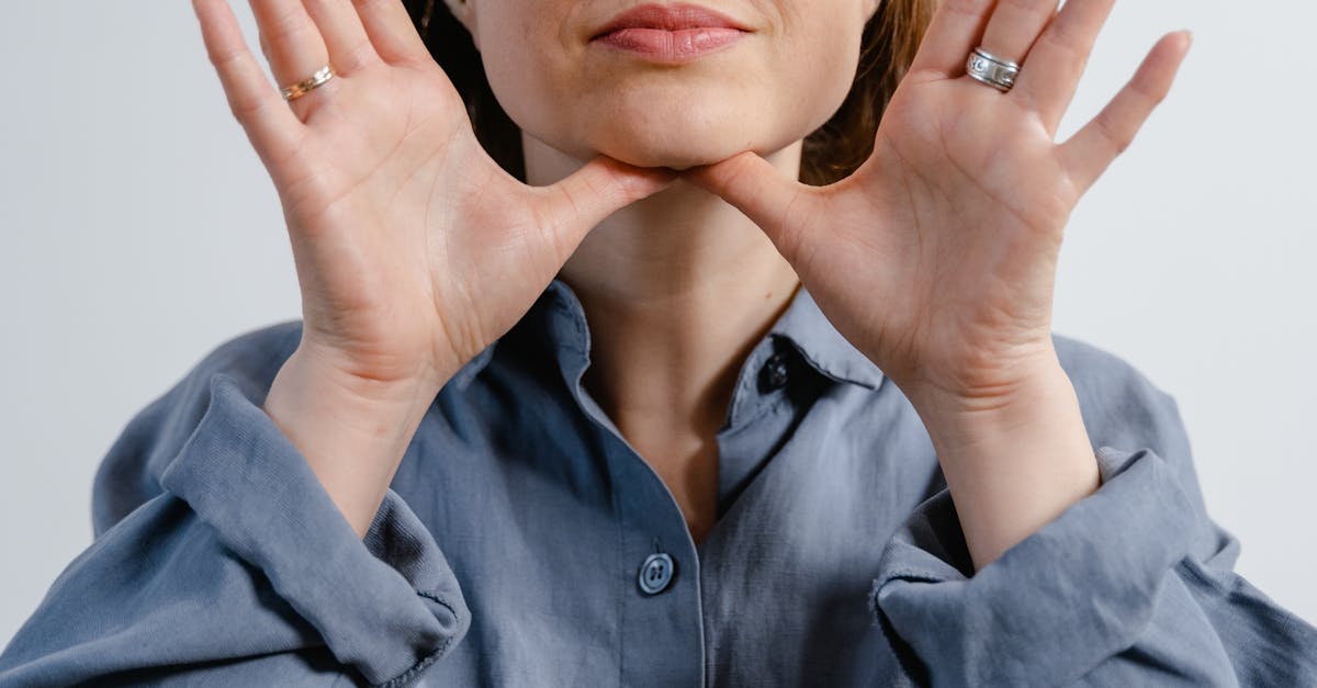 Enhance your face with non-surgical face-lift with my expert PDO treatments<br>