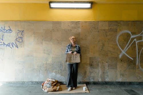 Photos gratuites de adulte majeur, bannière, de plein fouet