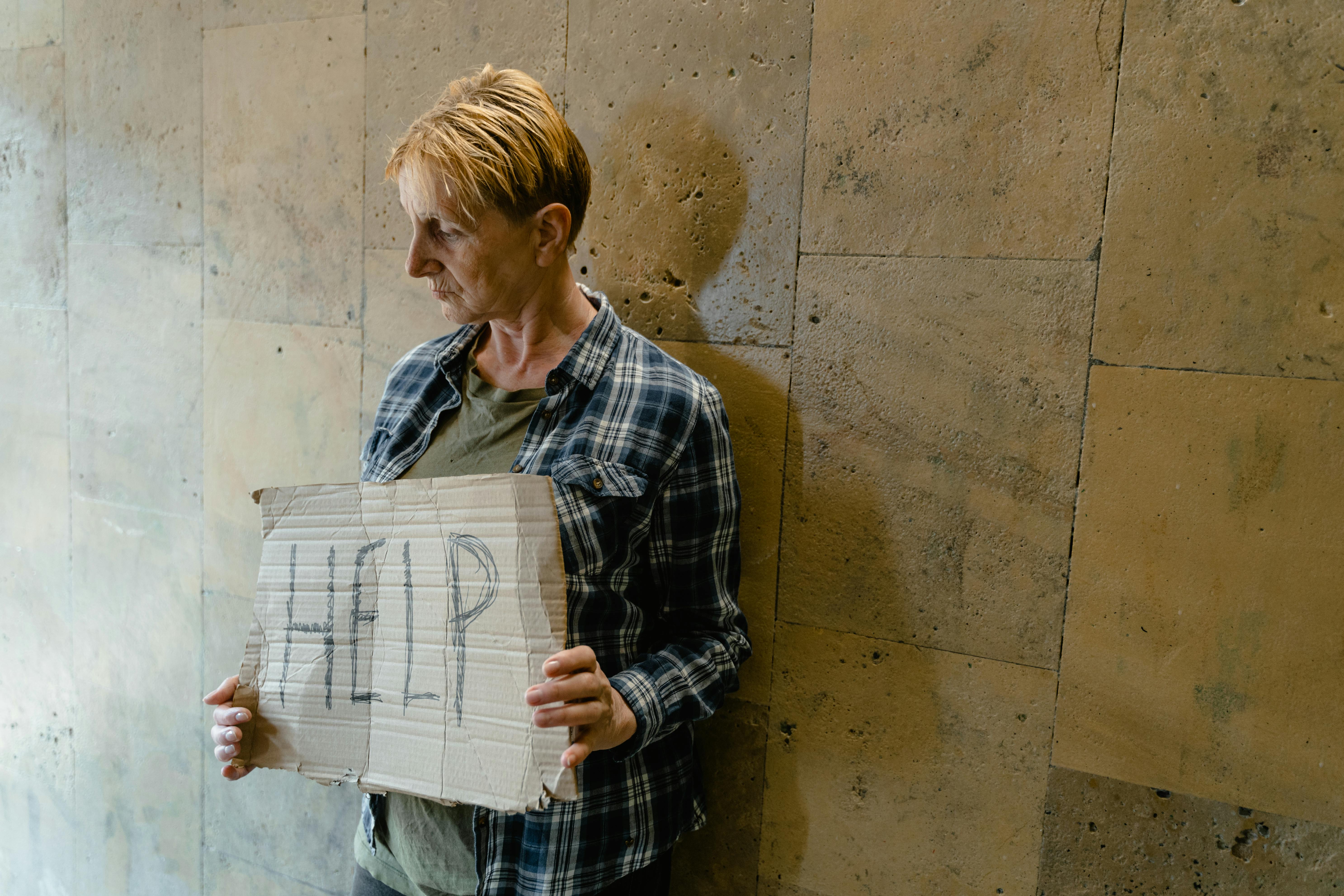 Gratis Immagine gratuita di aiuto, aiuto firmare, angoscia Foto a disposizione